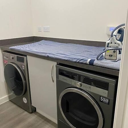 4-Room Detached Furnished Home With Parking Лестер Екстер'єр фото